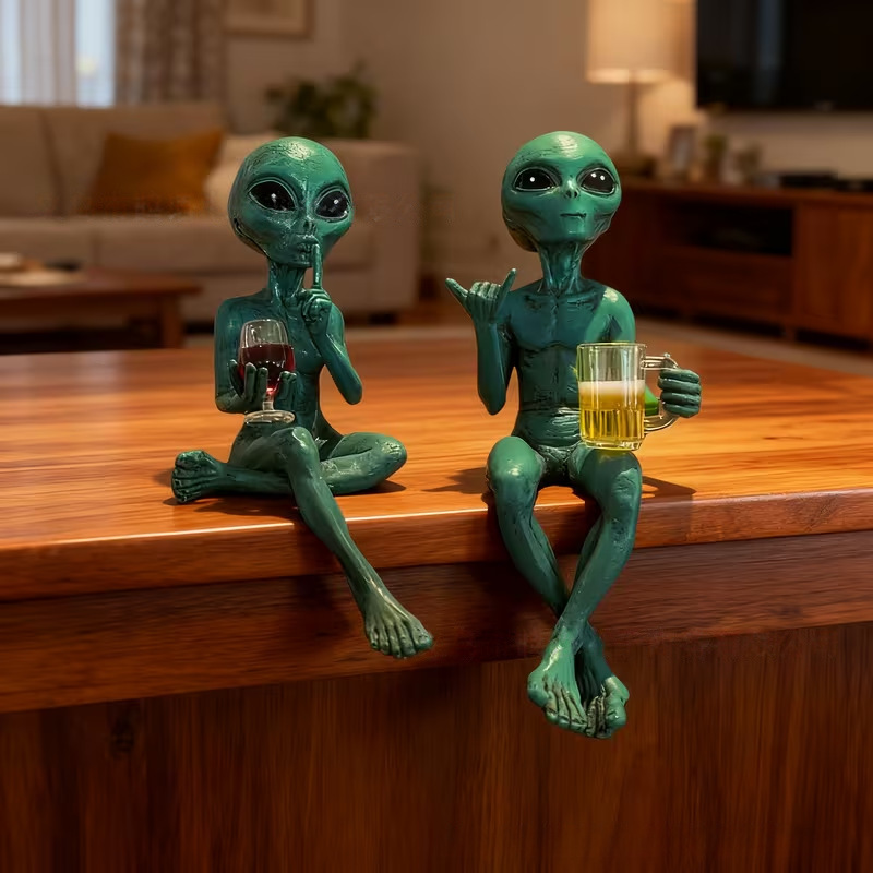 Wine Beer Garden - Funny Alien Statue Drinking Beer Wine,